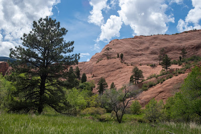 Red Rocks, Olives and Pizza