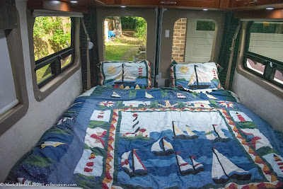 Beth’s B Bedding